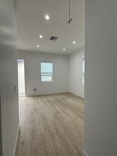 17735 Ludlow St in Granada Hills, CA - Building Photo - Building Photo