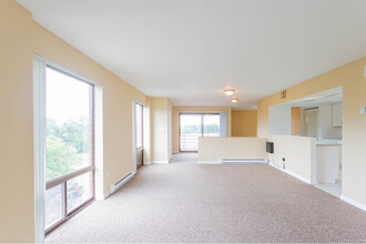 1700 Designer Residences North in Albany, NY - Building Photo - Building Photo