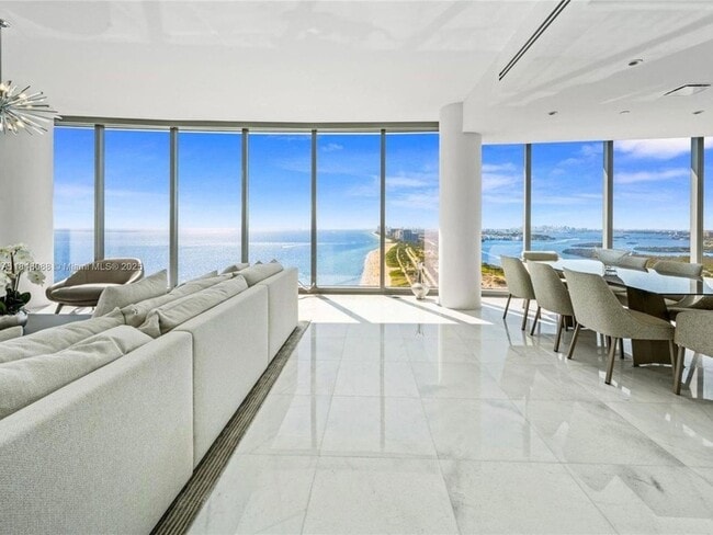 15701 Collins Ave, Unit 3605 in Sunny Isles Beach, FL - Building Photo - Building Photo