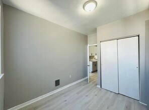 344 Virginia Ave in Jersey City, NJ - Building Photo - Building Photo