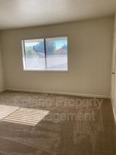 516 Pacific Ave in Fairfield, CA - Building Photo - Building Photo