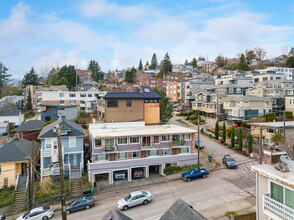 Annette Apartments in Seattle, WA - Building Photo - Building Photo