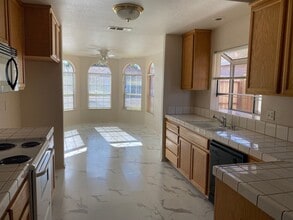 13825 Anacapa Ave in Gustine, CA - Building Photo - Building Photo