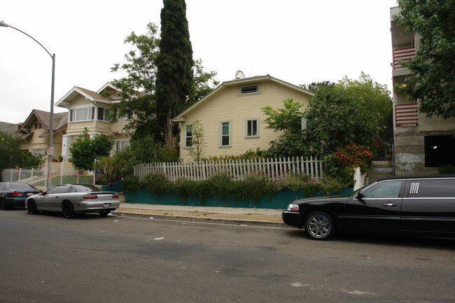 216 S Vendome St in Los Angeles, CA - Building Photo - Building Photo