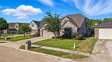 533 Longshore Dr in Little Elm, TX - Building Photo - Building Photo