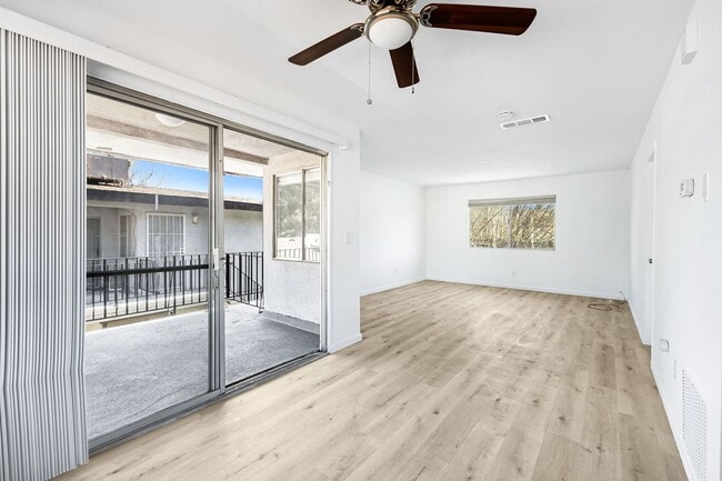 55150 Airlane Dr in Yucca Valley, CA - Building Photo - Building Photo