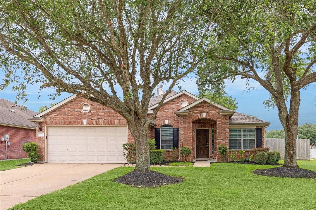 21551 Elm Hurst Ln in Katy, TX - Building Photo