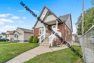 1524 Cicotte Ave in Lincoln Park, MI - Foto de edificio - Building Photo