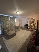 1591 S 800 E in Orem, UT - Foto de edificio - Building Photo