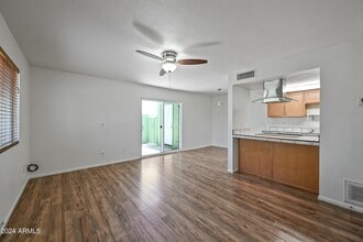 729 E Cochise Dr in Phoenix, AZ - Building Photo - Building Photo