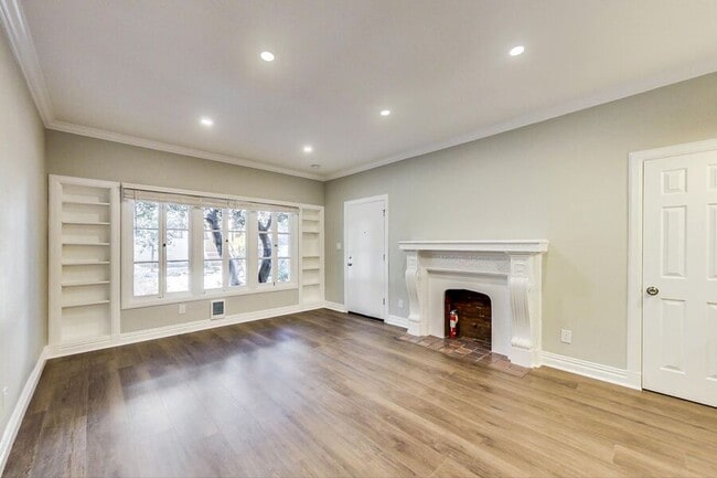 297 MacArthur Blvd in Oakland, CA - Building Photo - Building Photo