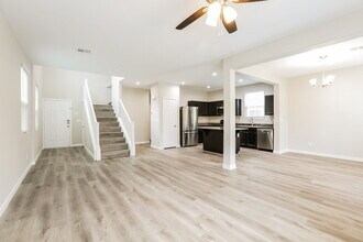 7376 Cobbhan Dr in Las Vegas, NV - Building Photo - Building Photo