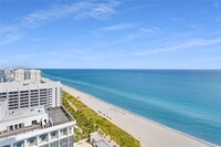 4779 Collins Ave in Miami Beach, FL - Building Photo - Building Photo