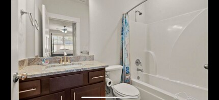 5577 Caden Ct in Milton, FL - Building Photo - Building Photo
