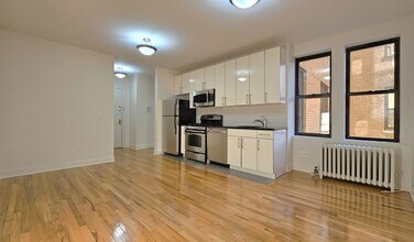 660 Fort Washington Ave in New York, NY - Building Photo - Building Photo