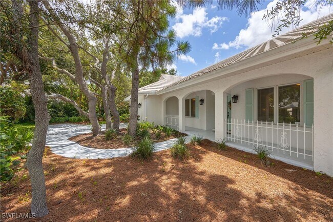816 Turkey Oak Ln in Naples, FL - Building Photo - Building Photo