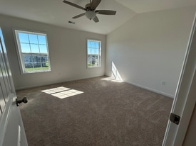 321 Avon Dr in Red Lion, PA - Building Photo