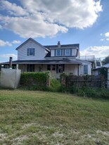 5333 Spaunhorst Farm Rd in Villa Ridge, MO - Building Photo