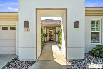 46 Vía Bella in Rancho Mirage, CA - Building Photo - Building Photo