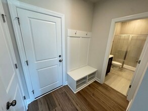 4707 Cypress Tree Ln in Raleigh, NC - Building Photo - Building Photo