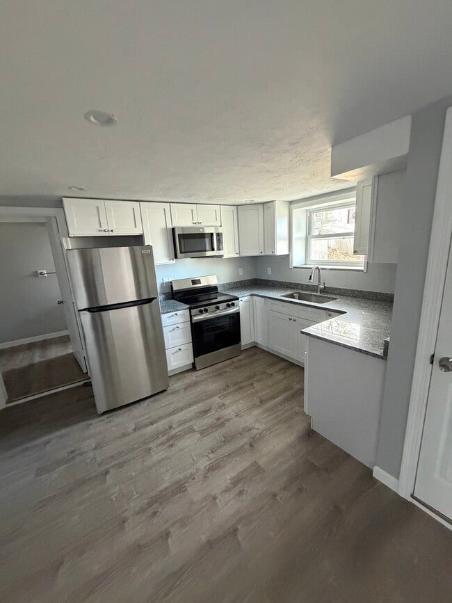 85 Indian Run Rd, Unit 1