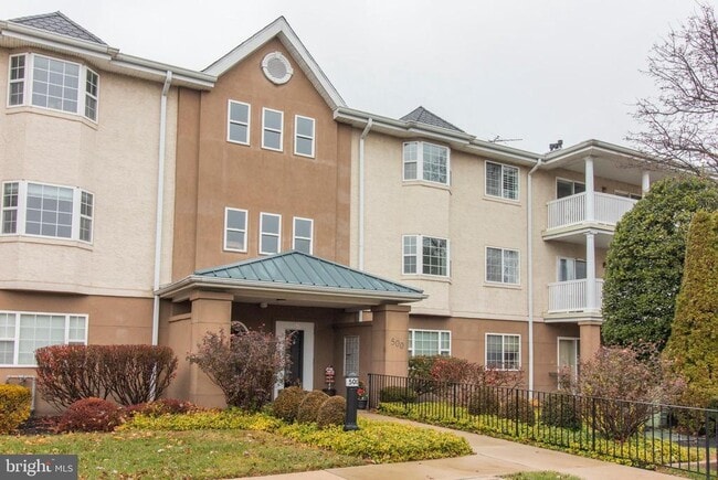 property at 509 Paoli Pointe Dr