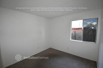 2899 Sagemill Way in Sacramento, CA - Building Photo - Building Photo