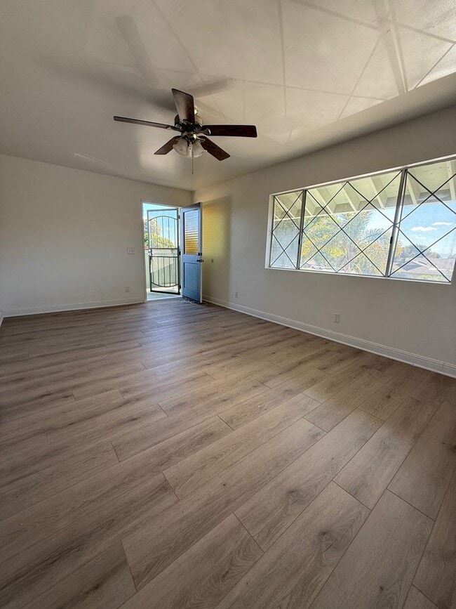 8437 Medford St in Ventura, CA - Building Photo - Building Photo