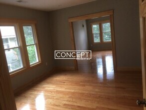 152 Winchester St in Brookline, MA - Building Photo - Building Photo