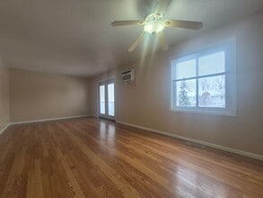 896 Wescott Square in Eagan, MN - Building Photo - Building Photo