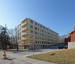 3210 Lawrence Ave E Apartments