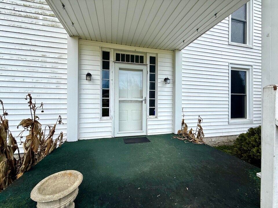 927 E Mt Vernon St in Somerset, KY - Building Photo