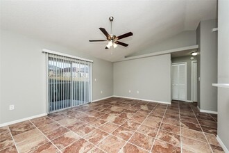 114 Oxford Rd in Davenport, FL - Building Photo - Building Photo