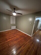 1839 S 56th St, Unit Apt 1 in Philadelphia, PA - Foto de edificio - Building Photo