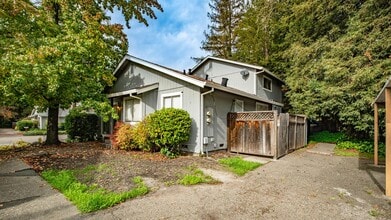 1220 Mission Blvd in Santa Rosa, CA - Building Photo - Building Photo