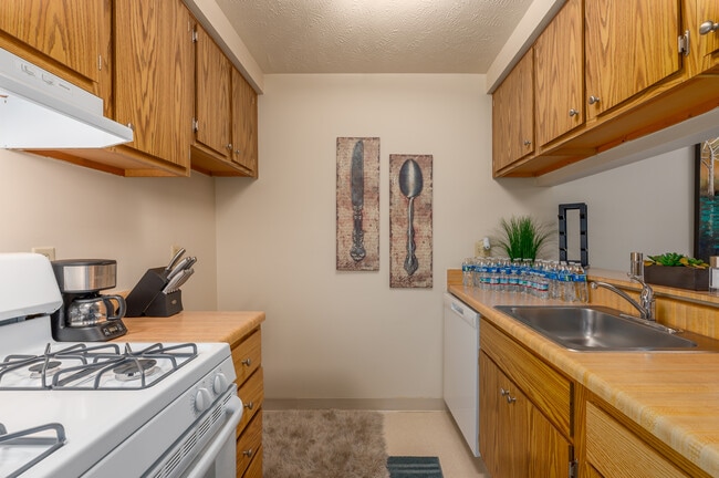 Willowood Apartments