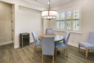 7197 Saona CT in Naples, FL - Building Photo - Building Photo