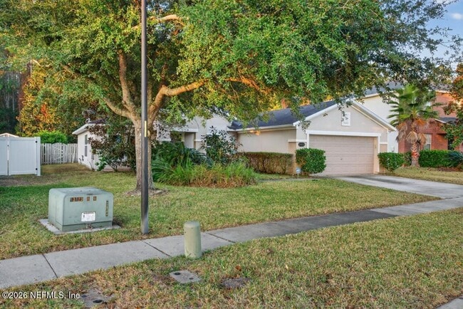 75277 Ravenwood Dr in Yulee, FL - Building Photo - Building Photo