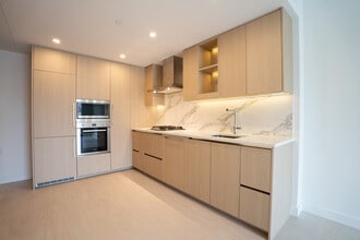 13778-13100 100 Ave in Surrey, BC - Building Photo - Building Photo