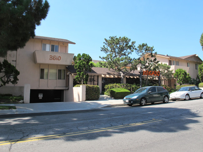 Mikado Apartments in Torrance, CA - Building Photo - Building Photo