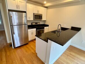 459 Somerville Ave, Unit 1 in Somerville, MA - Building Photo - Building Photo