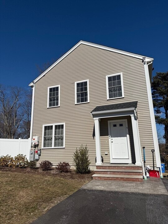 5 E Patterson Ave in Liberty, NC - Building Photo