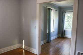 33 1/2 Bly St, Unit #2 in Rochester, NY - Foto de edificio - Building Photo
