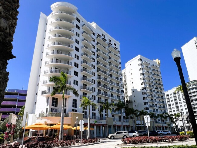 1830 Radius Dr, Unit 1203 in Hollywood, FL - Building Photo - Building Photo