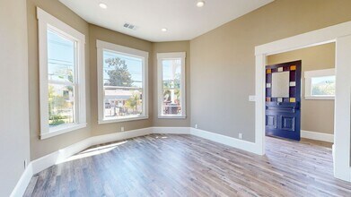 972 53rd St in Oakland, CA - Building Photo - Building Photo