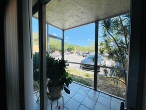 4324 NW 9th Ave in Lighthouse Point, FL - Building Photo - Building Photo