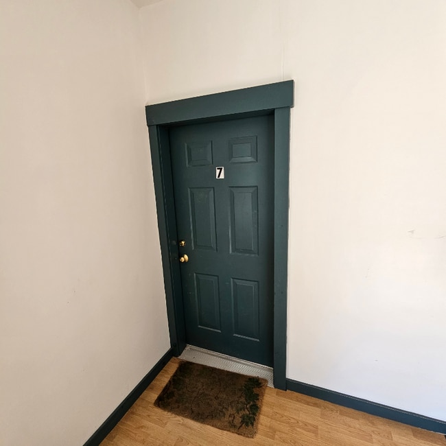 property at 6137 Memorial Dr