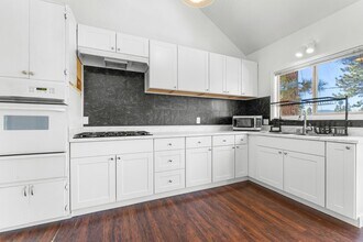 212 Beaver St in Kings Beach, CA - Building Photo - Building Photo