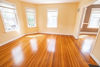 25 Cutter St in Belmont, MA - Foto de edificio - Building Photo