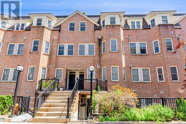 property at 760-760 Lawrence Ave W